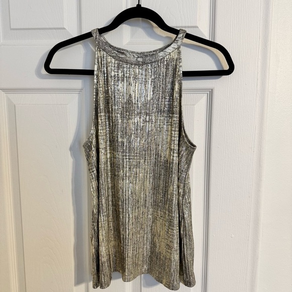 Moulinette Soeurs Tops - Anthropologie Moulinette Soeurs Metallic Tank Top
Size: Medium